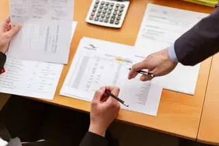 Denuncia di Successione: Guida completa su obblighi e procedure